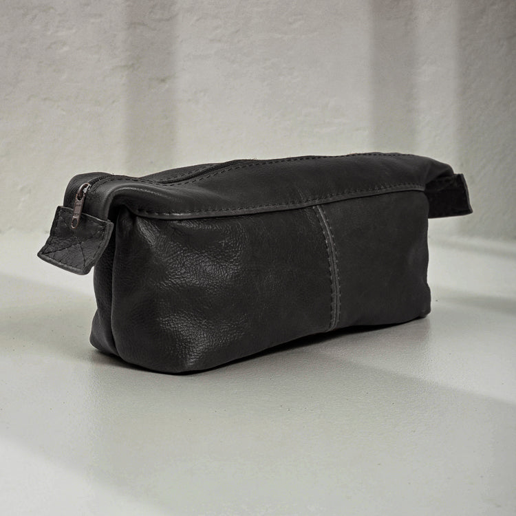Unisex Leather Toiletry Bag