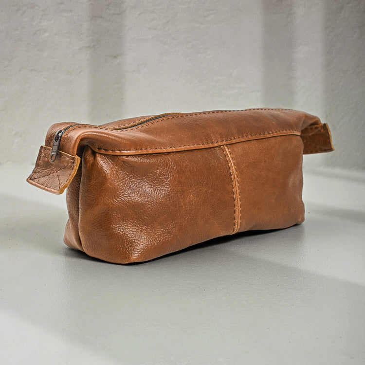 Unisex Leather Toiletry Bag